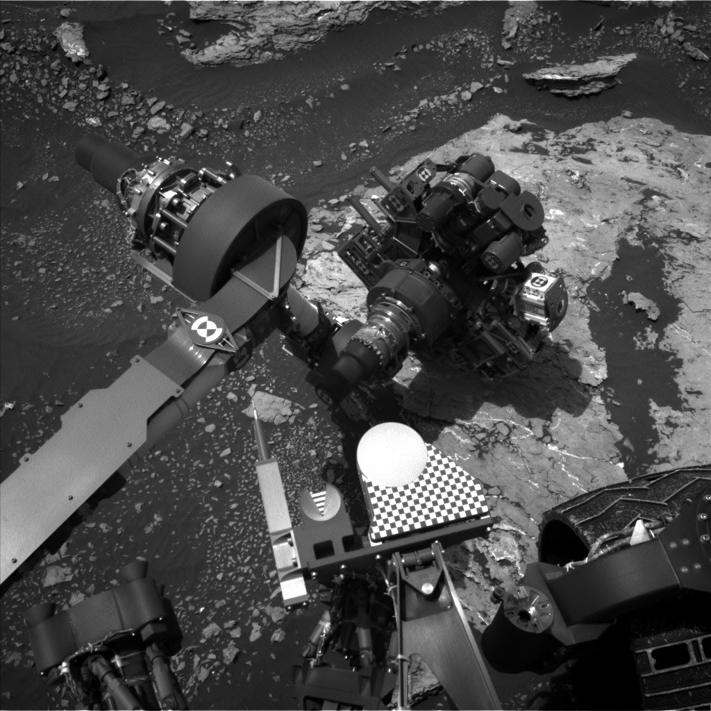 Nasa's Mars rover Curiosity acquired this image using its Left Navigation Camera on Sol 1677, at drive 1530, site number 62