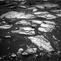 Nasa's Mars rover Curiosity acquired this image using its Left Navigation Camera on Sol 1679, at drive 2200, site number 62