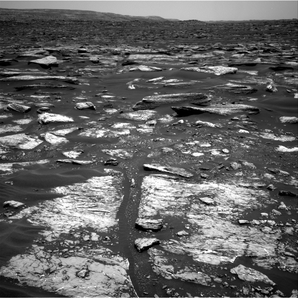 Nasa's Mars rover Curiosity acquired this image using its Right Navigation Camera on Sol 1680, at drive 2452, site number 62