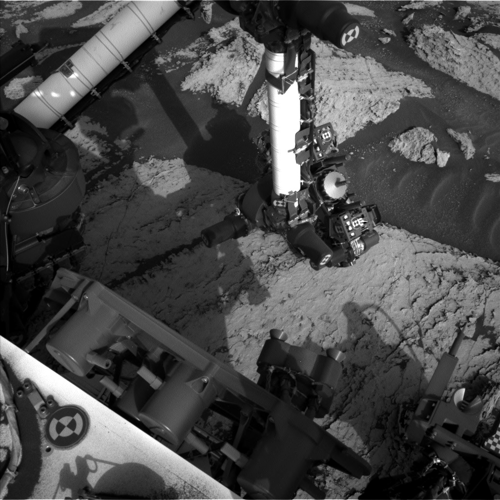 Nasa's Mars rover Curiosity acquired this image using its Left Navigation Camera on Sol 1681, at drive 2452, site number 62