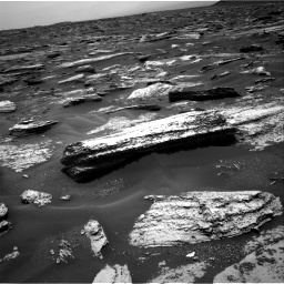 Nasa's Mars rover Curiosity acquired this image using its Right Navigation Camera on Sol 1683, at drive 2614, site number 62