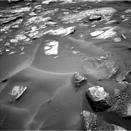 Nasa's Mars rover Curiosity acquired this image using its Left Navigation Camera on Sol 1685, at drive 3176, site number 62