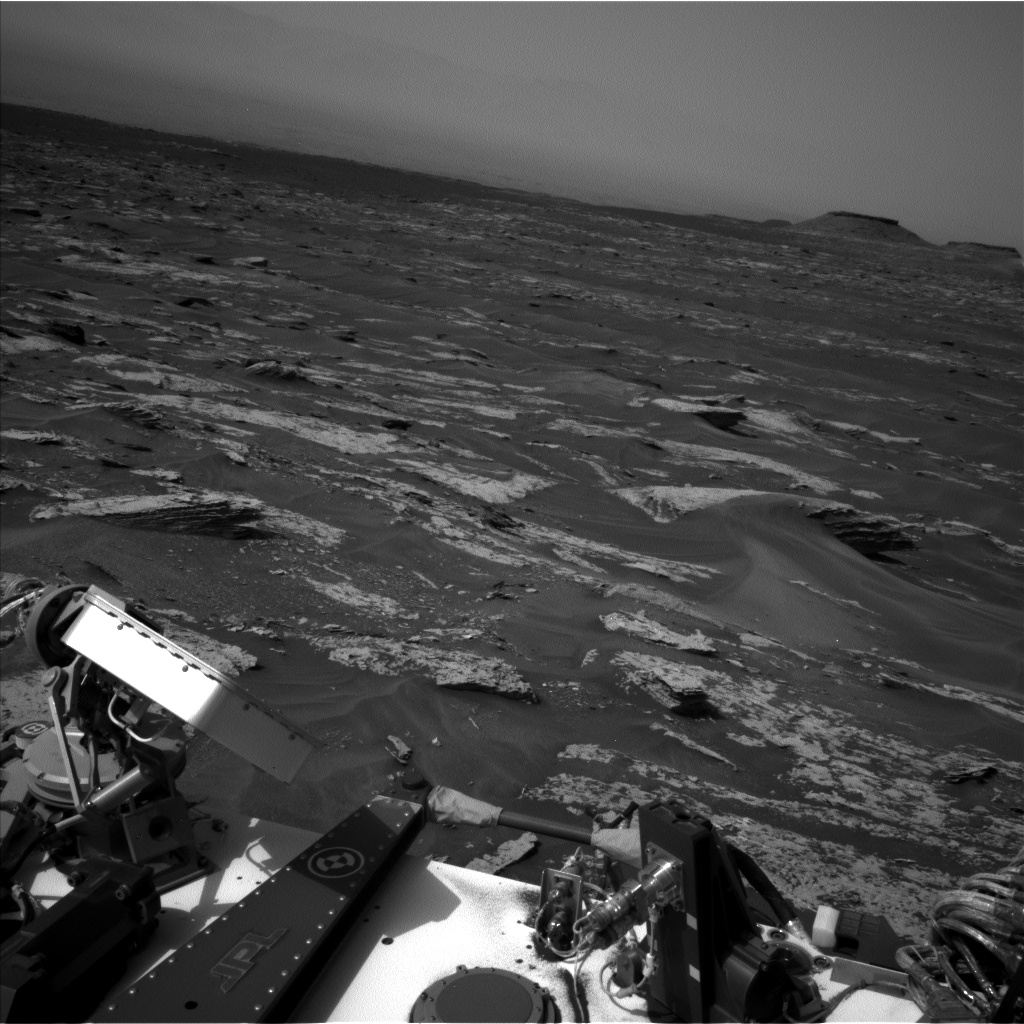 Nasa's Mars rover Curiosity acquired this image using its Left Navigation Camera on Sol 1685, at drive 3188, site number 62