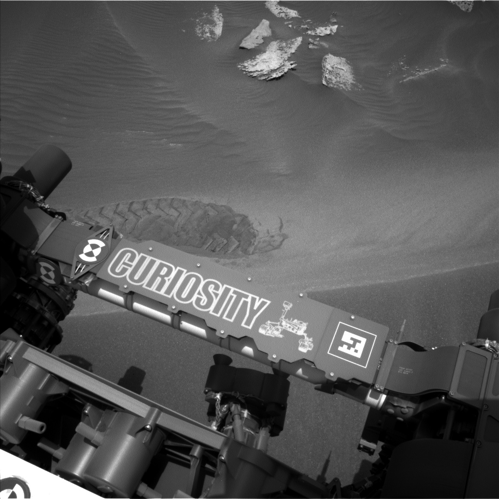 Nasa's Mars rover Curiosity acquired this image using its Left Navigation Camera on Sol 1686, at drive 3350, site number 62
