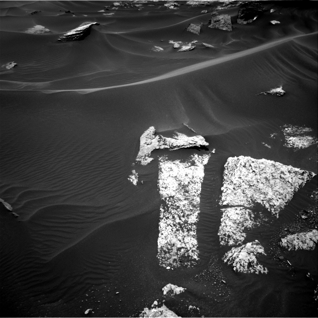Nasa's Mars rover Curiosity acquired this image using its Right Navigation Camera on Sol 1686, at drive 3266, site number 62