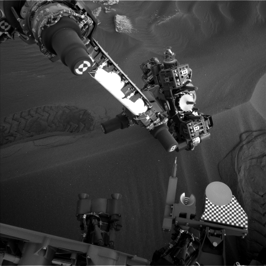 Nasa's Mars rover Curiosity acquired this image using its Left Navigation Camera on Sol 1687, at drive 3350, site number 62