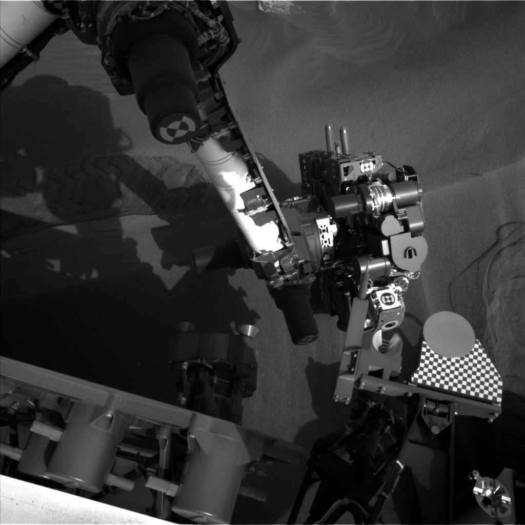 Nasa's Mars rover Curiosity acquired this image using its Left Navigation Camera on Sol 1688, at drive 3350, site number 62