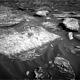Nasa's Mars rover Curiosity acquired this image using its Left Navigation Camera on Sol 1689, at drive 3452, site number 62