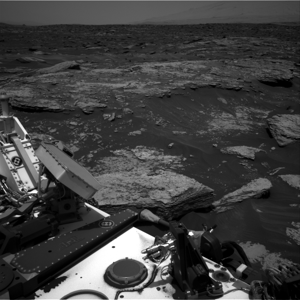 Nasa's Mars rover Curiosity acquired this image using its Right Navigation Camera on Sol 1691, at drive 100, site number 63