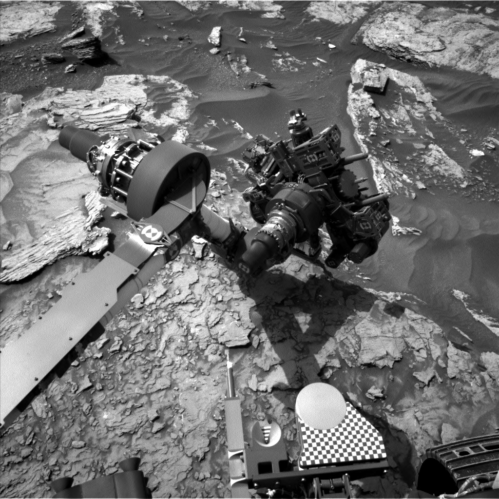 Nasa's Mars rover Curiosity acquired this image using its Left Navigation Camera on Sol 1696, at drive 346, site number 63