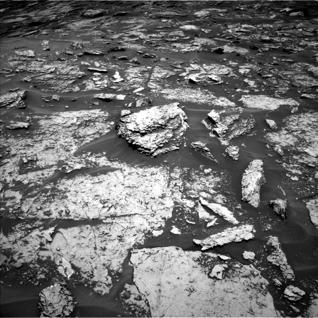 Nasa's Mars rover Curiosity acquired this image using its Left Navigation Camera on Sol 1696, at drive 724, site number 63
