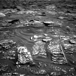 Nasa's Mars rover Curiosity acquired this image using its Left Navigation Camera on Sol 1698, at drive 958, site number 63