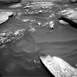 Nasa's Mars rover Curiosity acquired this image using its Left Navigation Camera on Sol 1711, at drive 1900, site number 63