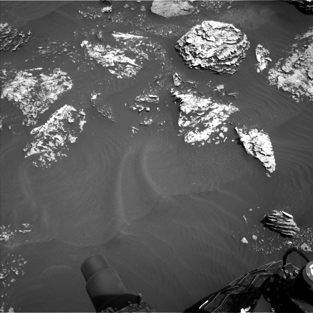 Nasa's Mars rover Curiosity acquired this image using its Left Navigation Camera on Sol 1711, at drive 2008, site number 63
