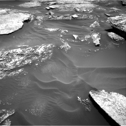Nasa's Mars rover Curiosity acquired this image using its Right Navigation Camera on Sol 1711, at drive 1906, site number 63