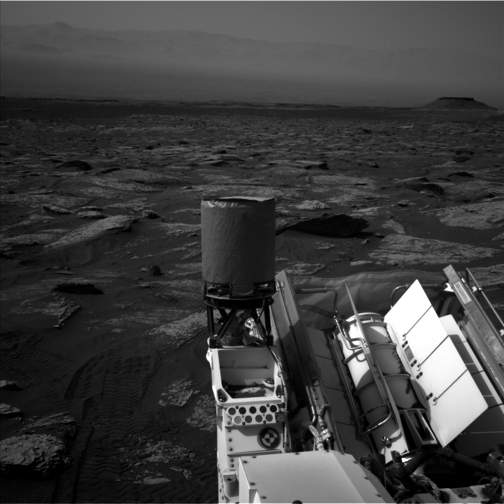 Nasa's Mars rover Curiosity acquired this image using its Left Navigation Camera on Sol 1712, at drive 2086, site number 63