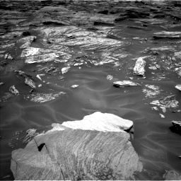 Nasa's Mars rover Curiosity acquired this image using its Left Navigation Camera on Sol 1717, at drive 2122, site number 63