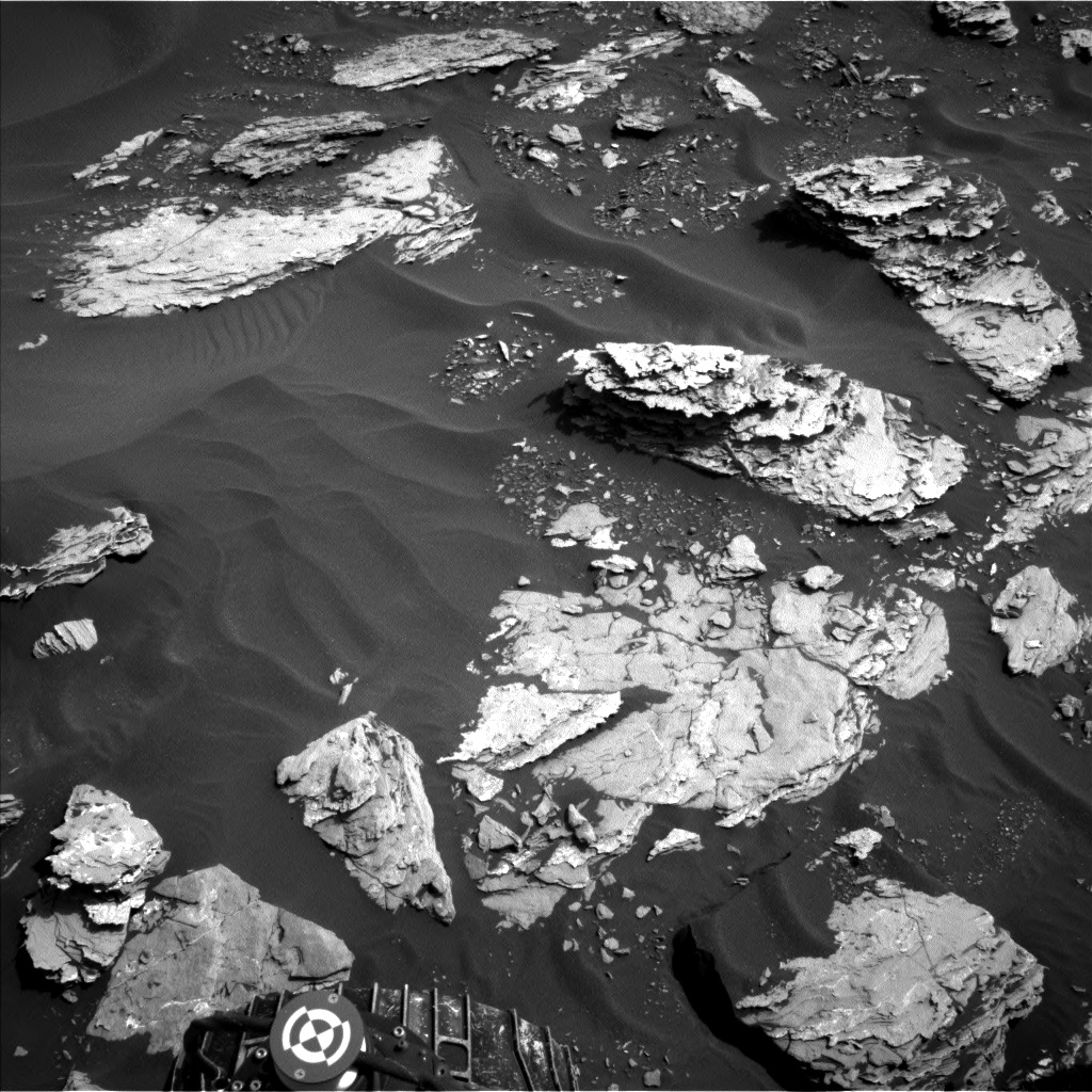 Nasa's Mars rover Curiosity acquired this image using its Left Navigation Camera on Sol 1718, at drive 2582, site number 63