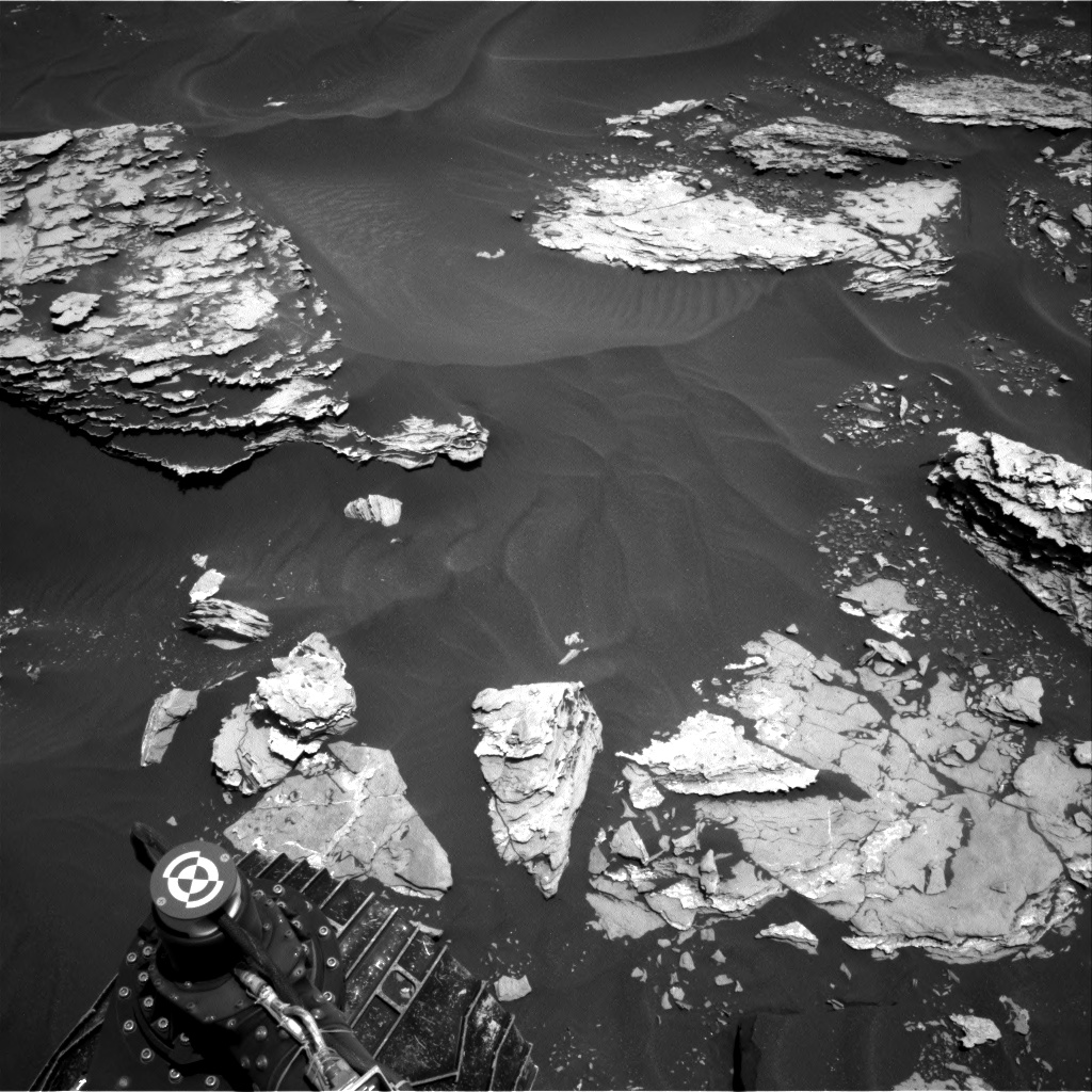 Nasa's Mars rover Curiosity acquired this image using its Right Navigation Camera on Sol 1718, at drive 2582, site number 63