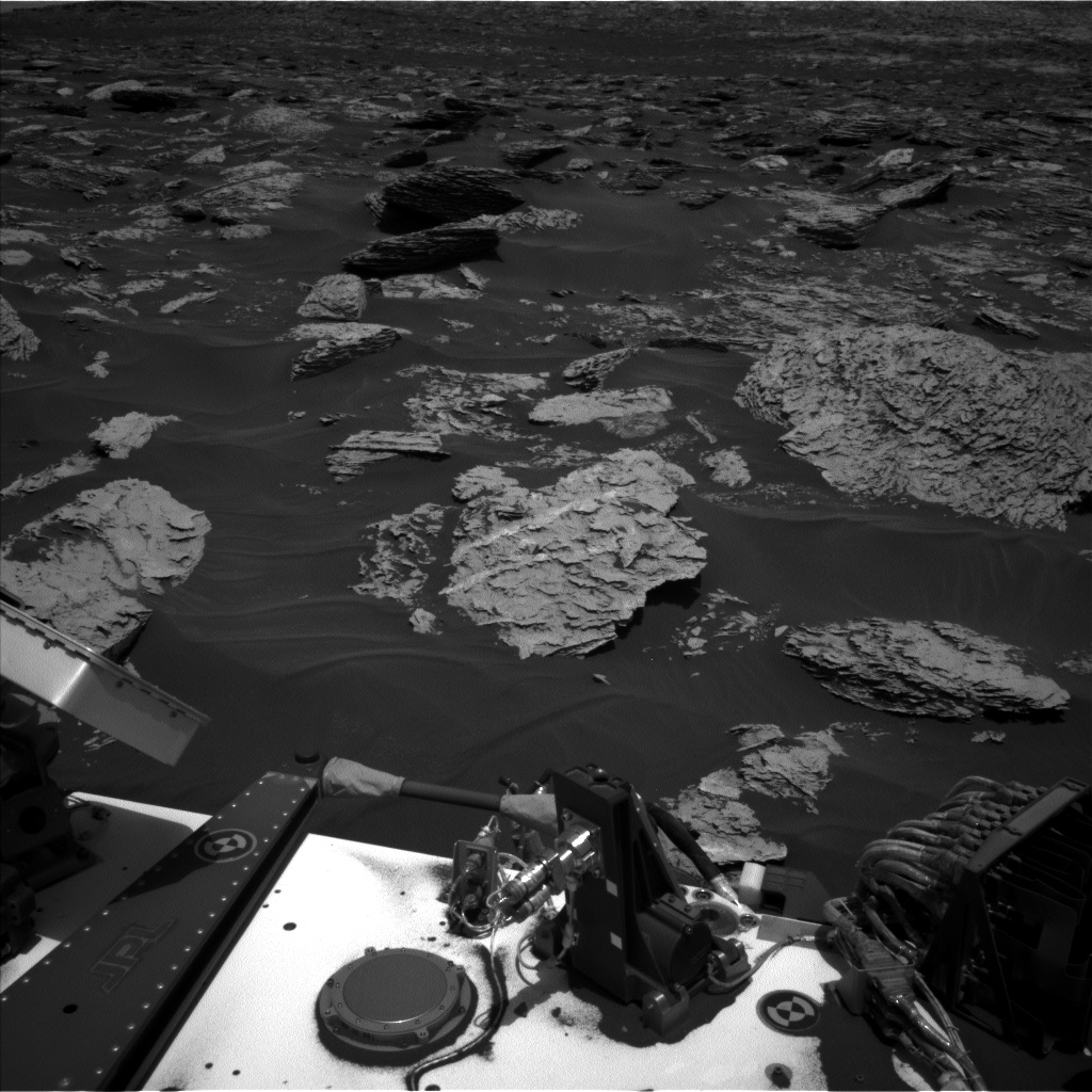 Nasa's Mars rover Curiosity acquired this image using its Left Navigation Camera on Sol 1719, at drive 2672, site number 63