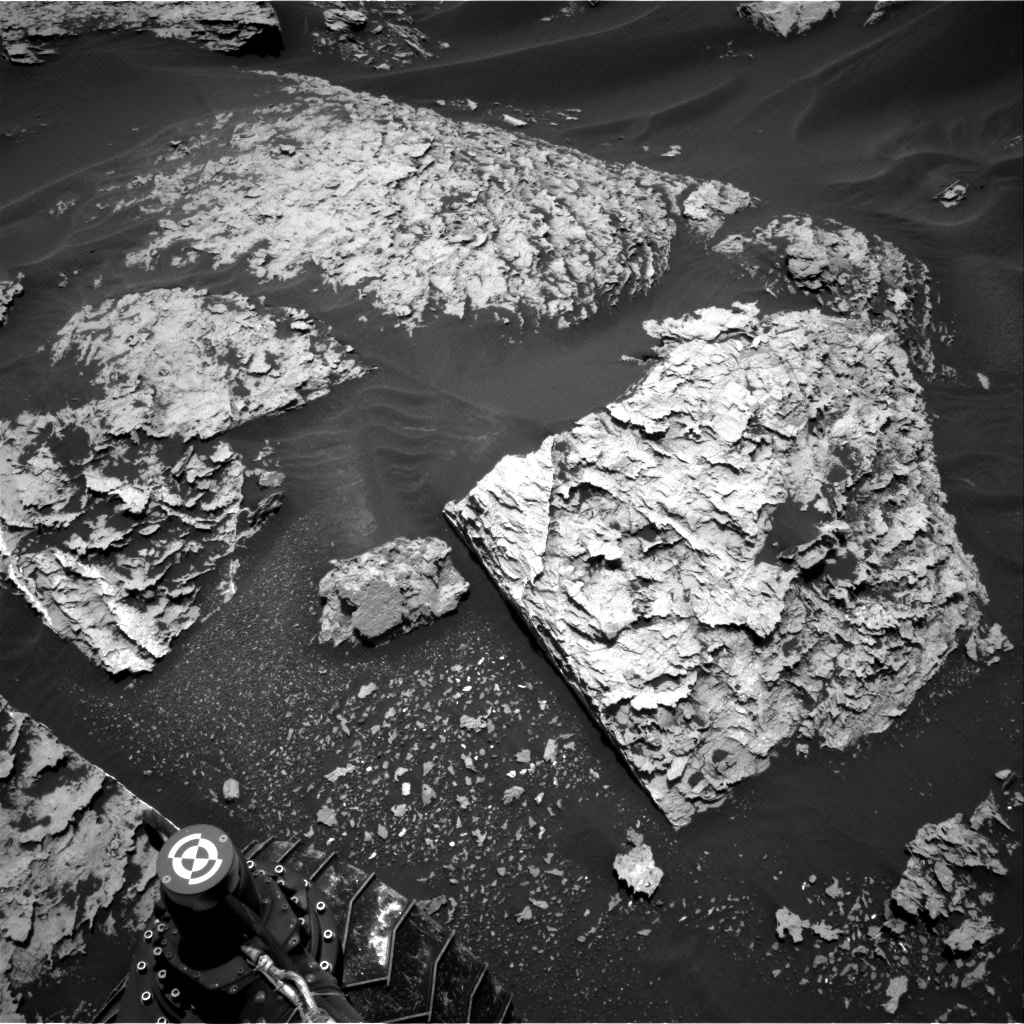 Nasa's Mars rover Curiosity acquired this image using its Right Navigation Camera on Sol 1719, at drive 2672, site number 63