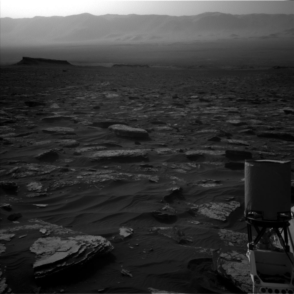 Nasa's Mars rover Curiosity acquired this image using its Left Navigation Camera on Sol 1720, at drive 2978, site number 63