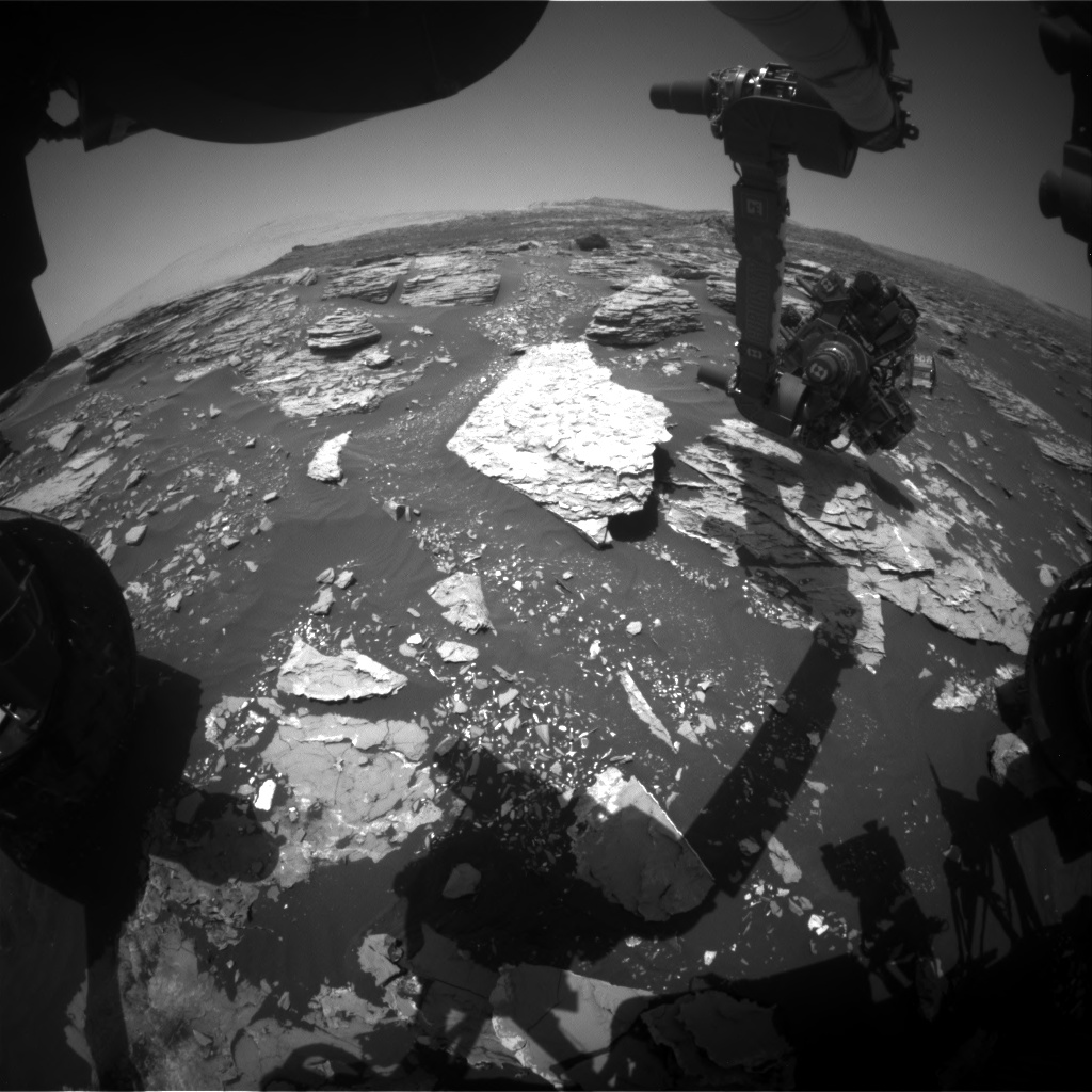 Nasa's Mars rover Curiosity acquired this image using its Front Hazard Avoidance Camera (Front Hazcam) on Sol 1721, at drive 2978, site number 63