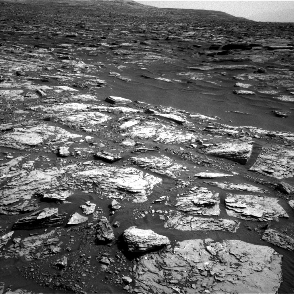 Nasa's Mars rover Curiosity acquired this image using its Left Navigation Camera on Sol 1721, at drive 3092, site number 63