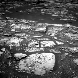 Nasa's Mars rover Curiosity acquired this image using its Left Navigation Camera on Sol 1724, at drive 3092, site number 63