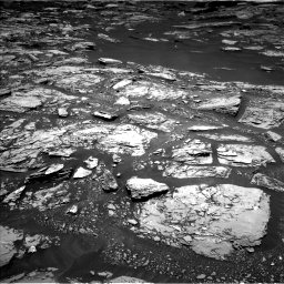 Nasa's Mars rover Curiosity acquired this image using its Left Navigation Camera on Sol 1724, at drive 3098, site number 63