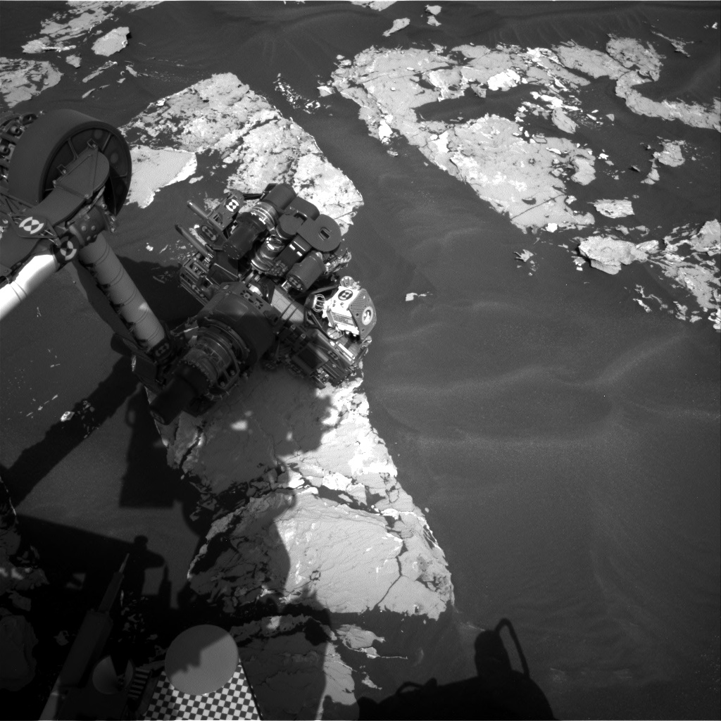 Nasa's Mars rover Curiosity acquired this image using its Right Navigation Camera on Sol 1725, at drive 3326, site number 63