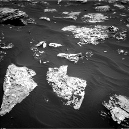 Nasa's Mars rover Curiosity acquired this image using its Left Navigation Camera on Sol 1726, at drive 3470, site number 63