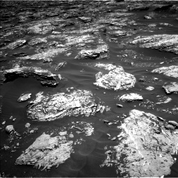 Nasa's Mars rover Curiosity acquired this image using its Left Navigation Camera on Sol 1727, at drive 12, site number 64