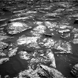 Nasa's Mars rover Curiosity acquired this image using its Left Navigation Camera on Sol 1727, at drive 60, site number 64