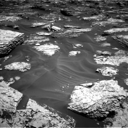 Nasa's Mars rover Curiosity acquired this image using its Left Navigation Camera on Sol 1727, at drive 84, site number 64
