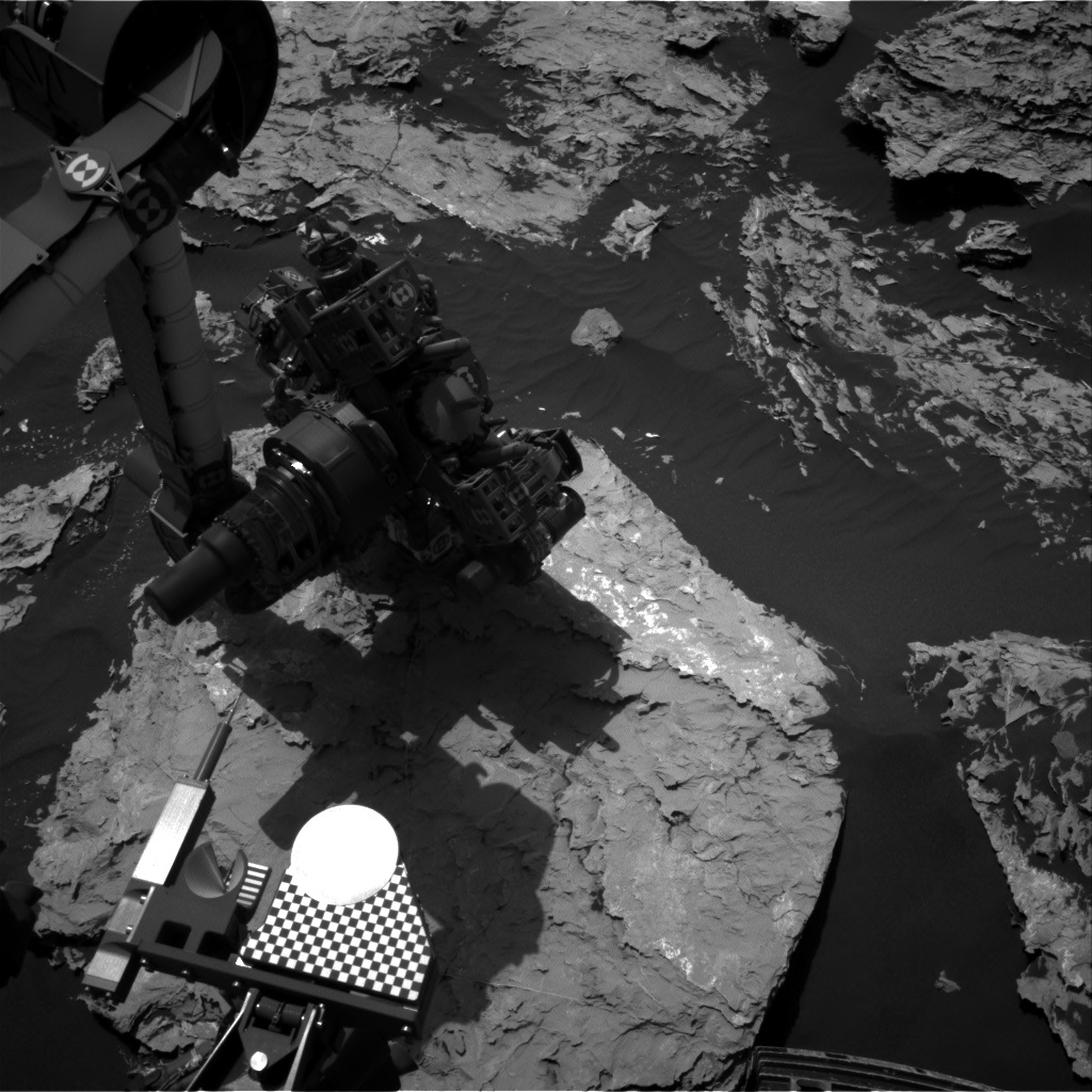 Nasa's Mars rover Curiosity acquired this image using its Right Navigation Camera on Sol 1727, at drive 0, site number 64