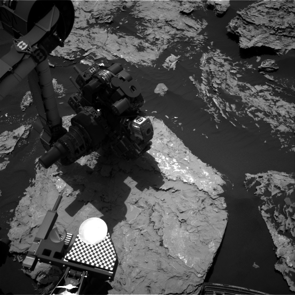 Nasa's Mars rover Curiosity acquired this image using its Right Navigation Camera on Sol 1727, at drive 0, site number 64