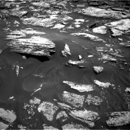 Nasa's Mars rover Curiosity acquired this image using its Right Navigation Camera on Sol 1727, at drive 180, site number 64