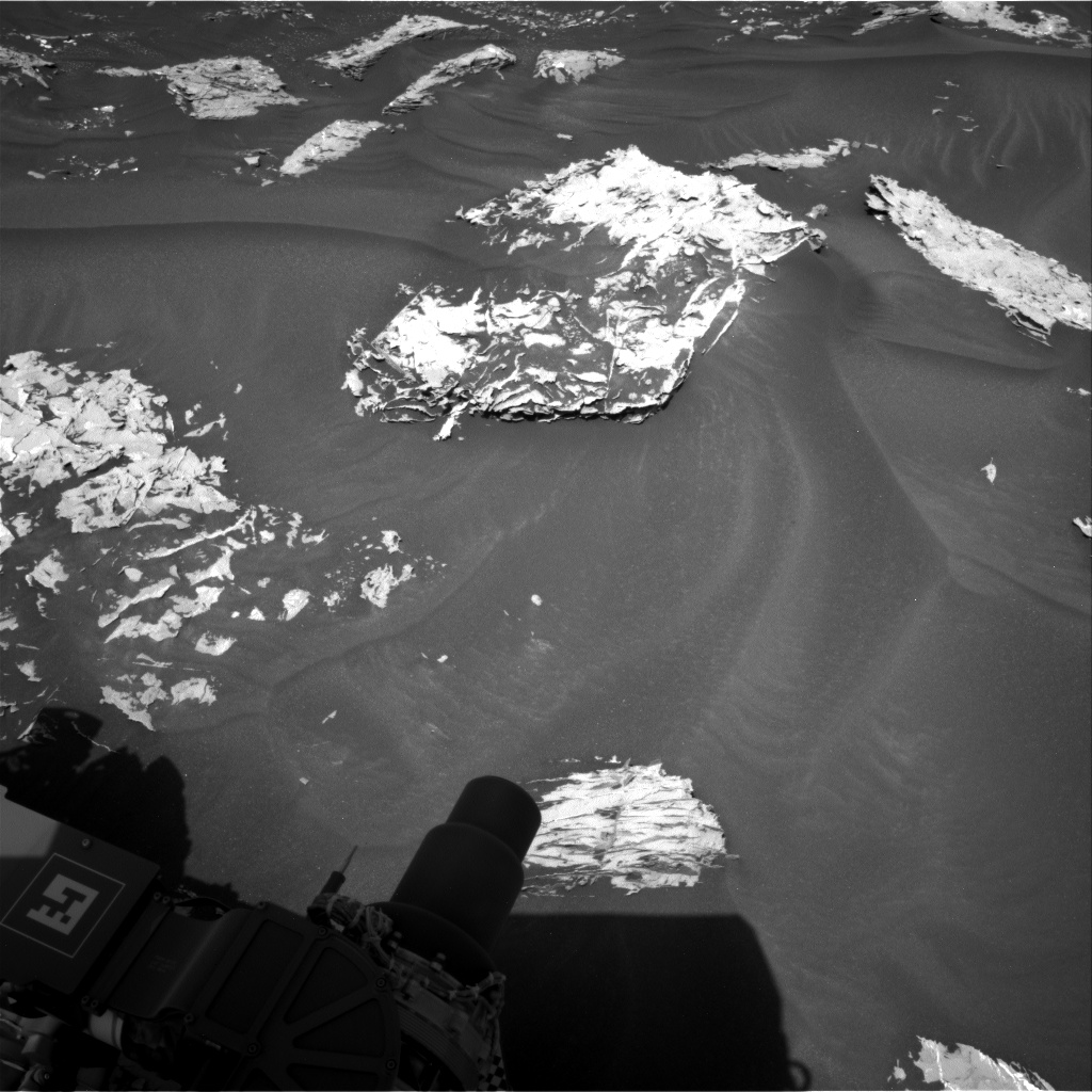 Nasa's Mars rover Curiosity acquired this image using its Right Navigation Camera on Sol 1727, at drive 252, site number 64