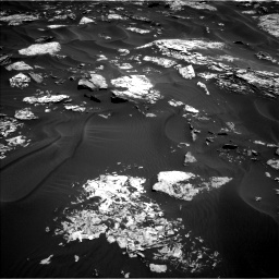 Nasa's Mars rover Curiosity acquired this image using its Left Navigation Camera on Sol 1728, at drive 360, site number 64