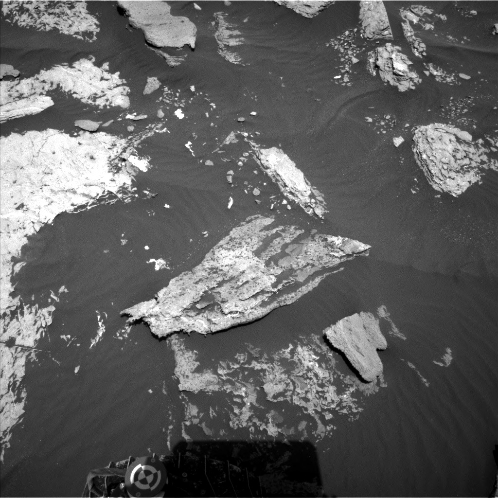 Nasa's Mars rover Curiosity acquired this image using its Left Navigation Camera on Sol 1731, at drive 678, site number 64