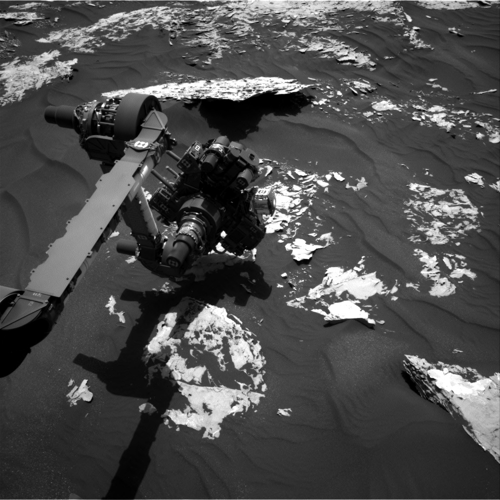 Nasa's Mars rover Curiosity acquired this image using its Right Navigation Camera on Sol 1734, at drive 846, site number 64