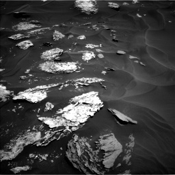 Nasa's Mars rover Curiosity acquired this image using its Left Navigation Camera on Sol 1737, at drive 1086, site number 64