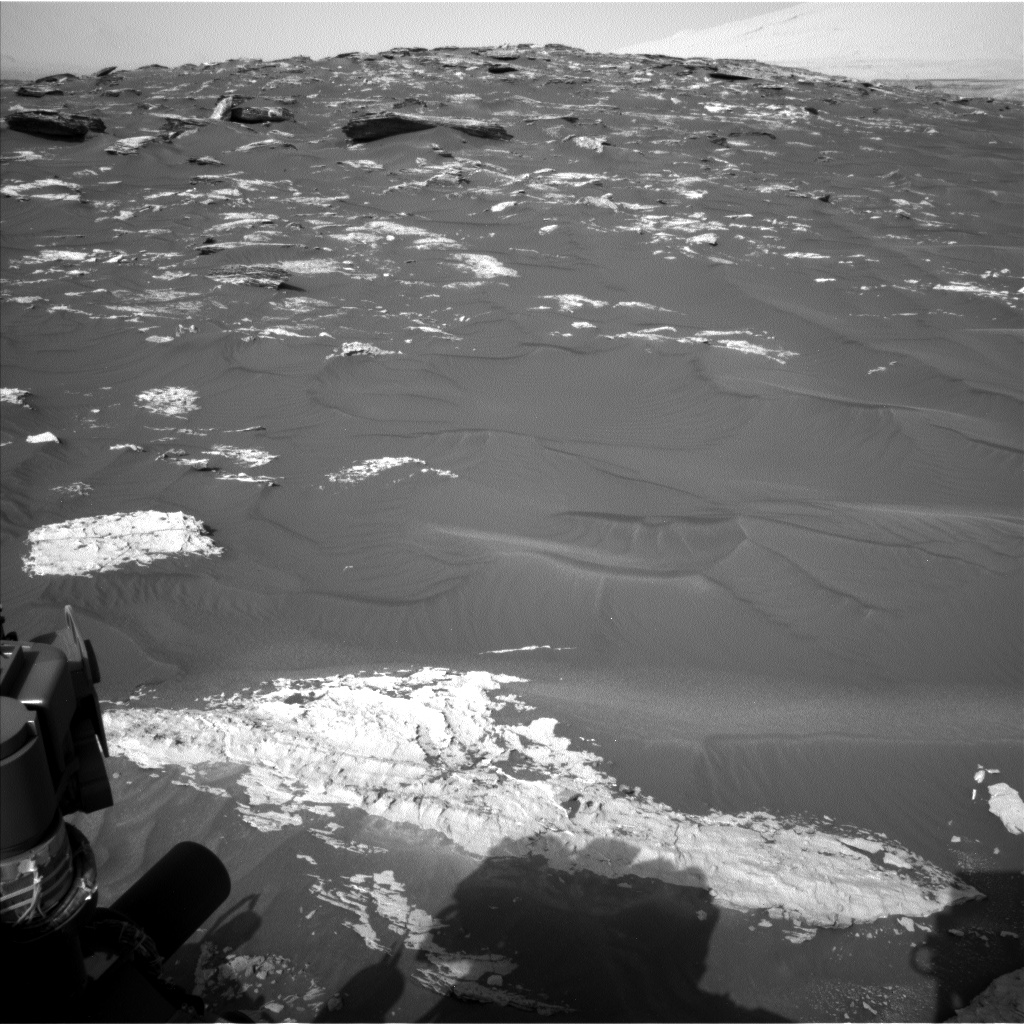Nasa's Mars rover Curiosity acquired this image using its Left Navigation Camera on Sol 1739, at drive 1470, site number 64
