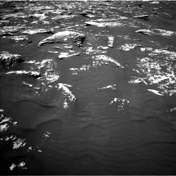 Nasa's Mars rover Curiosity acquired this image using its Left Navigation Camera on Sol 1747, at drive 1926, site number 64