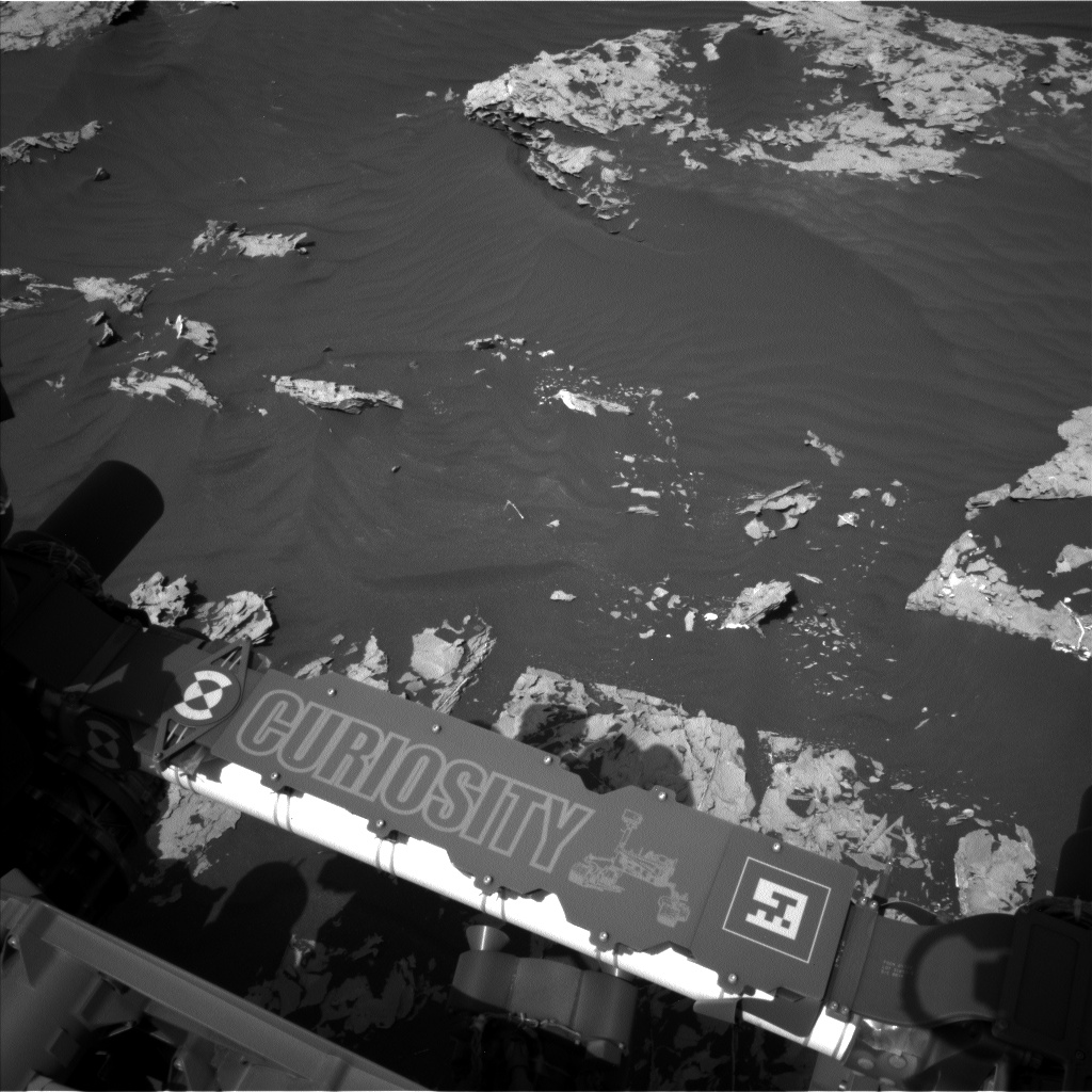 Nasa's Mars rover Curiosity acquired this image using its Left Navigation Camera on Sol 1747, at drive 1980, site number 64