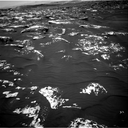 Nasa's Mars rover Curiosity acquired this image using its Right Navigation Camera on Sol 1747, at drive 1914, site number 64