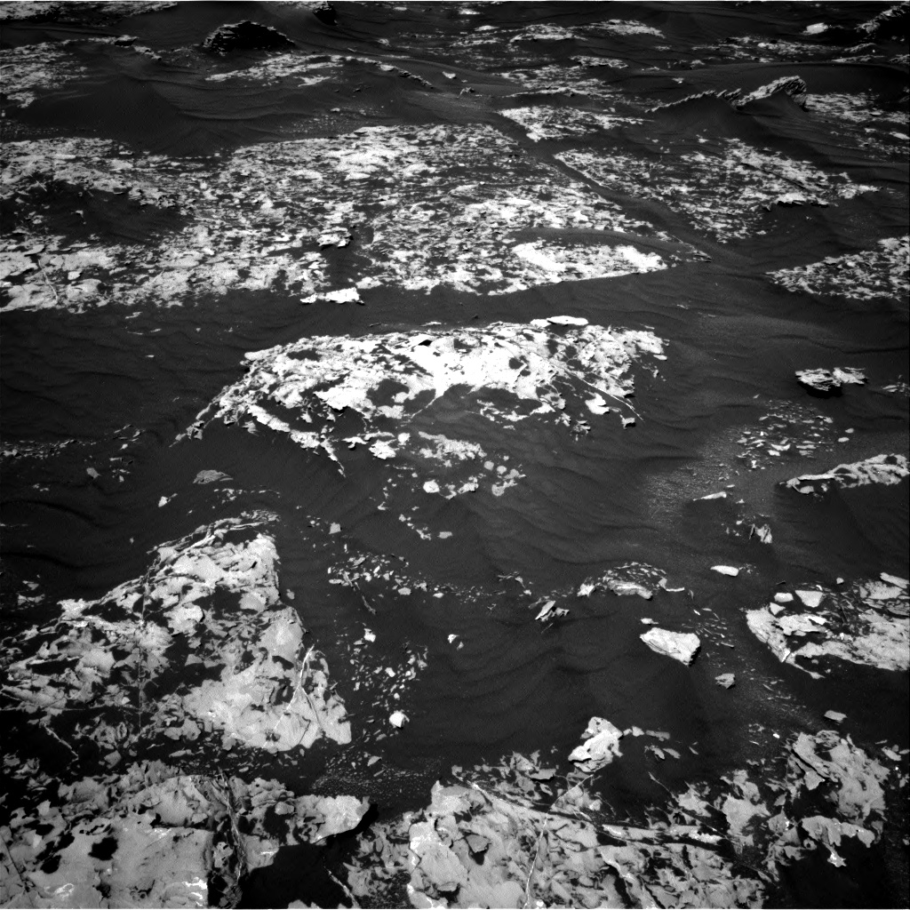 Nasa's Mars rover Curiosity acquired this image using its Right Navigation Camera on Sol 1753, at drive 2406, site number 64