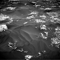 Nasa's Mars rover Curiosity acquired this image using its Left Navigation Camera on Sol 1754, at drive 2508, site number 64