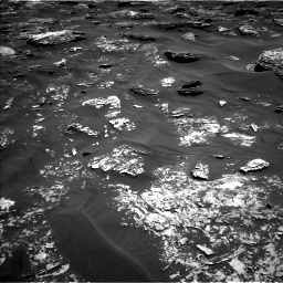 Nasa's Mars rover Curiosity acquired this image using its Left Navigation Camera on Sol 1754, at drive 2628, site number 64